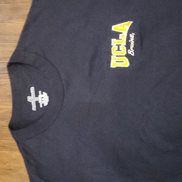 Medium Vintage UCLA Bruins T-shirt - Picture 1 of 3